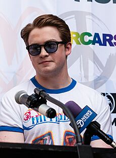 Capital Pride Parade 2023 - 52972778540 (cropped)