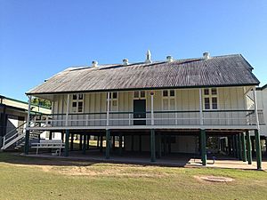 Charters Towers Central State School (2014).jpg