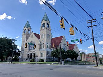 Duke Memorial United Methodist Church, Durham, NC.jpg
