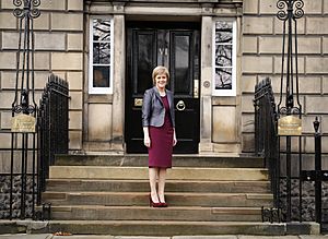 First Minister outside Bute House (15865040071)
