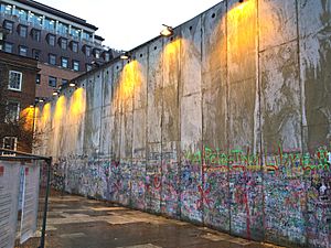 Israel Wall in London