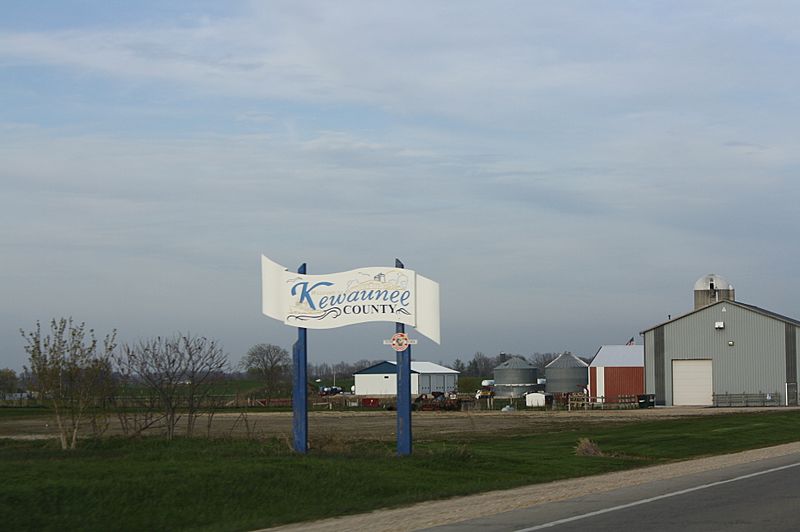 KewauneeCountyWisconsinWelcomeSignFarmingWIS54