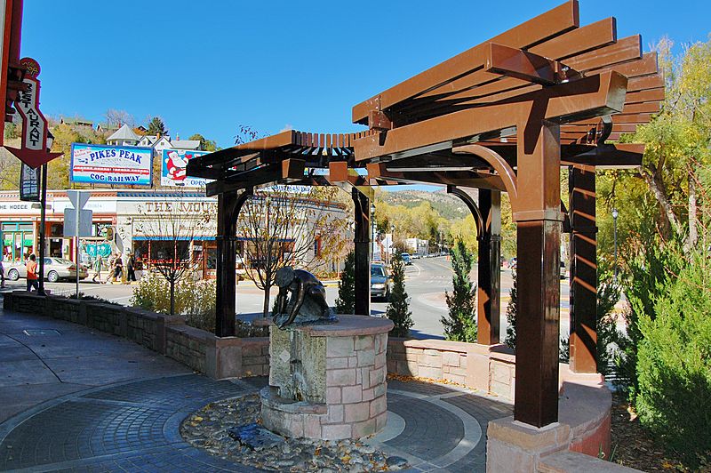 Manitou-Springs Stratton-Spring 2012-10-21