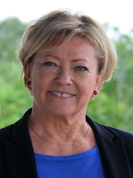 Patricia Gallerneau 8502 (cropped)