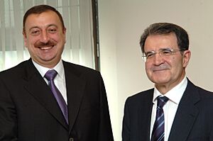 Romano Prodi and Ilham Aliyev (2004-05-18) 02