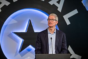 Tim Cook (2017)
