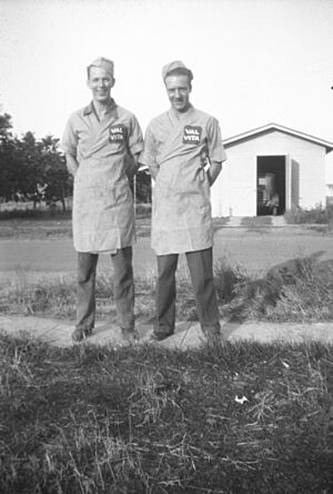 Val Vita Foods-Hunts foods workers circa 1940