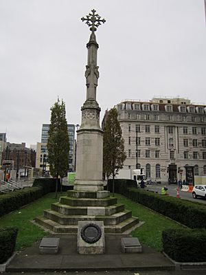 War memorial at St Peter's Square, Manchester (2)