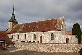 Église Saint-Maurice des Loges-Saulces (2).JPG