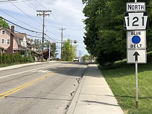 2022-05-15 11 40 50 View north along Pennsylvania State Route 121 (Green Tree Road) at Carnahan Road in Green Tree, Allegheny County, Pennsylvania