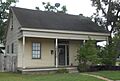 401 E Stayton Street