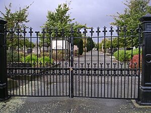 Addington Cemetery - No Visitors