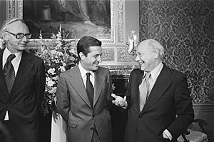Bezoek Spaanse premier Suarez minister van Buitenlandse Zaken, Oreja Aquirre, Bestanddeelnr 929-3263