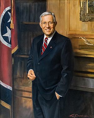 Donald Sundquist Tennessee Governor official portrait.jpg