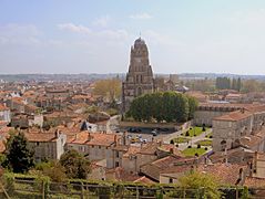 File-Panorama Saintes-b