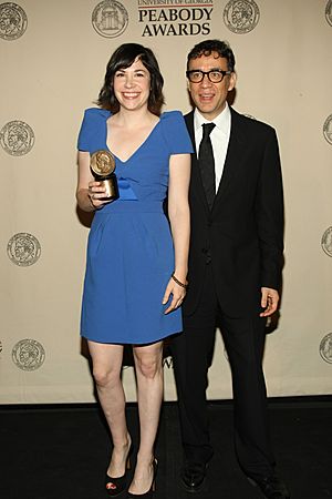 Fred Armisen and Carrie Brownstein with Peabody Award