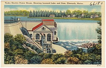 Hydro Electric Power House, showing Leonard Lake and dam, Ellsworth, Maine (66180).jpg