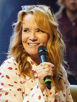Lea Thompson Facts for Kids