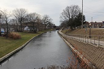 Portage Canal in downtown Portage WI looking west.jpg