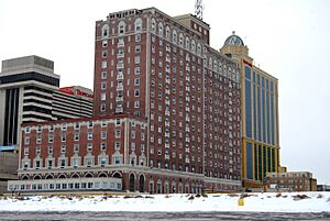 Ritz AC