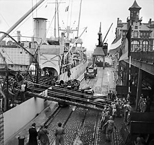 SS Fort Cataraqui in the port of Antwerp