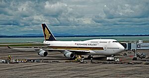 Singapore Airlines SIA 747-412