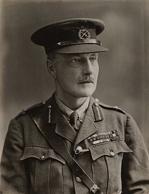 Sir Walter Campbell, 1918.jpg