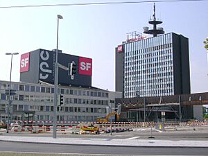 SwissTVSFbuildcomplex