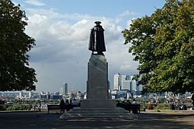 View From General Wolfe's Statue, Greenwich - geograph.org.uk - 1472549