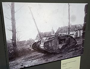 WWI British Mark IV tank (26574762791)