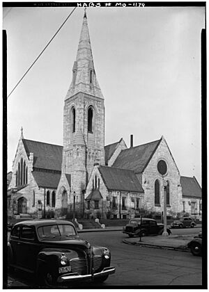 1. Historic American Buildings Survey Lester Jones, Photographer 1940 GENERAL EXTERIOR VIEW - Church of the Messiah (Unitarian), Garrison & Locust Streets, Saint Louis, Independent City, MO