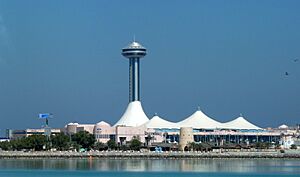 Abu Dhabi - Marina Shopping Mall - أبو ظبي - مارينا مول للتسوق - panoramio