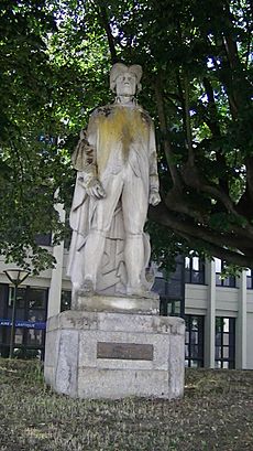 Admiral du Chaffault statue, Nantes