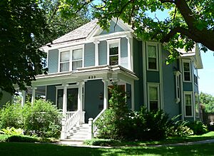 Brach House (Hastings, Nebraska) from NE