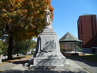Civil War Memorial, St Johnsbury VT.jpg