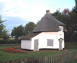 Dutch Cottage Museum, Canvey Island - geograph.org.uk - 246513