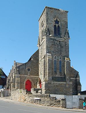 Former St Leonards-on-Sea Congregational Church, London Road, St Leonards-on-Sea (NHLE Code 1390718) (June 2020) (4)