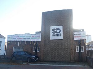 Former Sultan Road Congregational Church, Sultan Road, Landport (November 2017) (1)