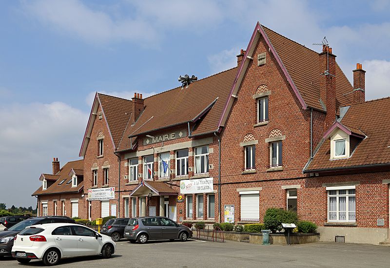 Givenchy-en-Gohelle Mairie R01