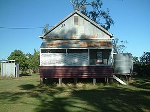 Homebush Mission Hall (2005).jpg