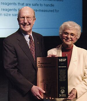 Kitty Hach Darrow, Arnold Thackray-2003 Pittcon Award