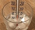 Melting ice thermometer