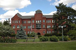 Nw old main