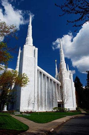 Portland Mormon Temple (Clackamas County, Oregon scenic images) (clacDA0239)