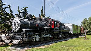 Southern Pacific Steam Locomotive -1215 in History Park (16889114382)