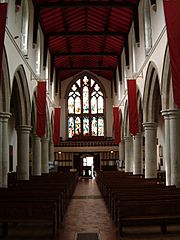 St. Peter's, Berkhamsted - Nave - geograph.org.uk - 780233