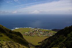 Surroundings of Infrasound Station IS49 Tristan de Cunha, UK (13288640063).jpg
