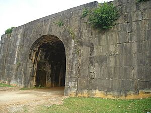 Tay Do castle North gate