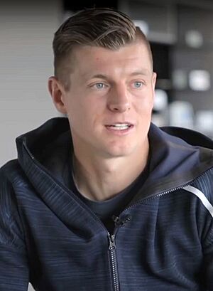 Toni Kroos Real Madrid 2021.jpg