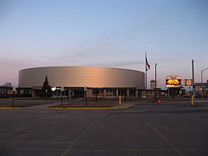 Utica Memorial Arena after renovation, 2016-02-07